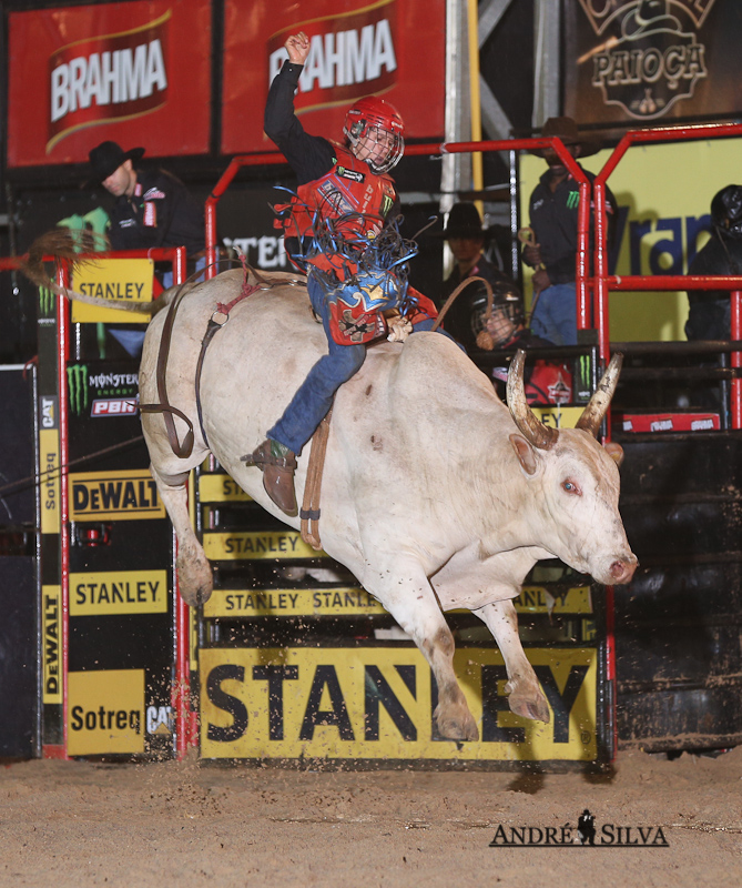 Segunda edição do PBR Jaguariúna Teams acontece nos dias 29 e 30 de  setembro no Jaguariúna Rodeo Festival — A Professional Bull Riders